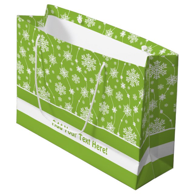 Bright Lime Green Winter White Snowflake Monogram Große Geschenktüte (Vorderseite Schrägansicht)