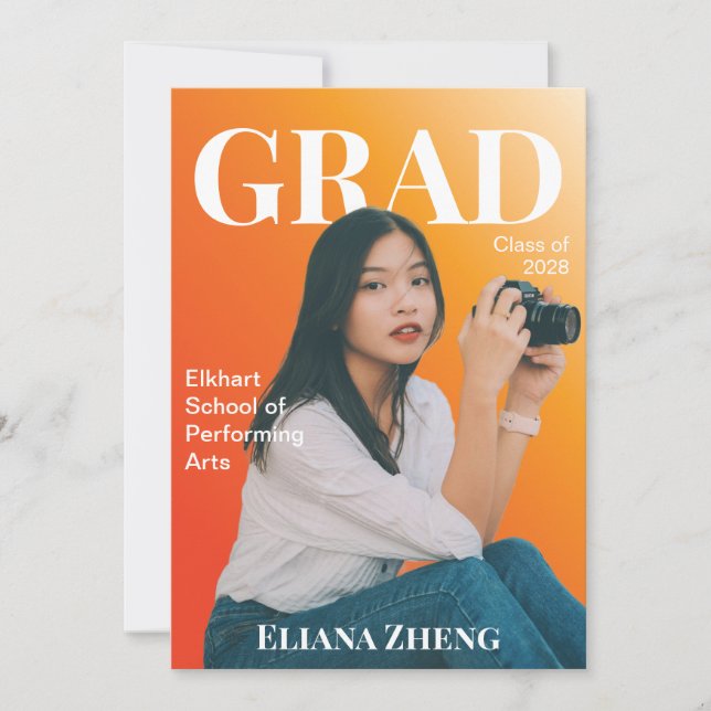 Bright Magazine Style Absolvierungsanzeige Einladung (Vorderseite)