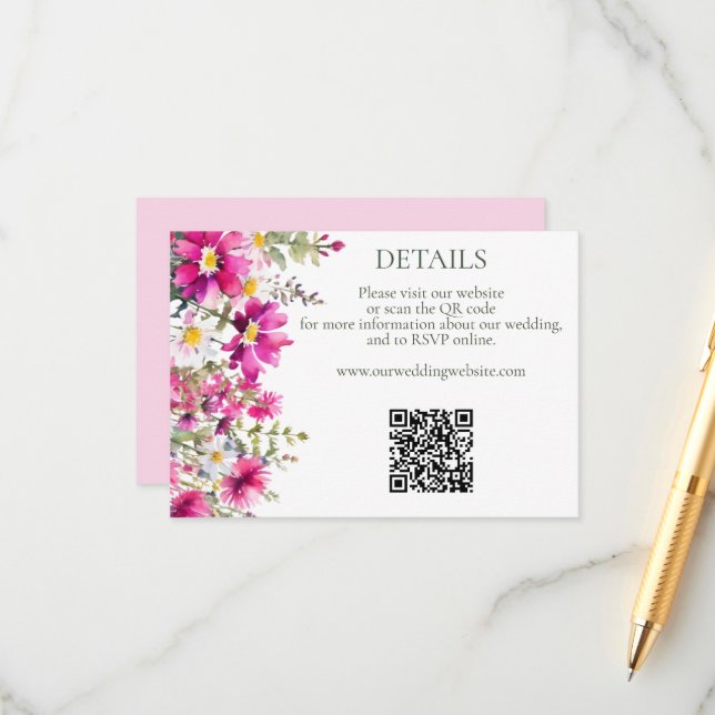 Bright Pink Wildflowers QR Code Wedding Details Begleitkarte (Vorderseite/Rückseite Beispiel)