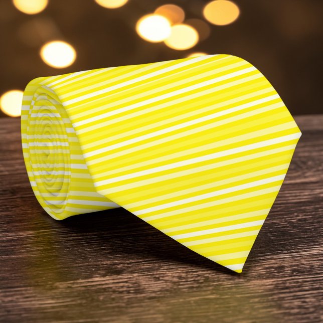 Bright Yellow Color Stripes Necktie Krawatte (Von Creator hochgeladen)