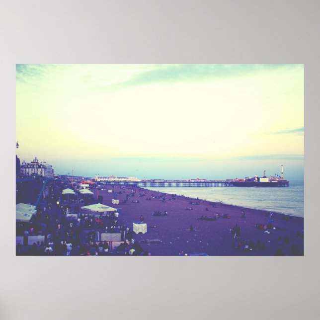 Brighton Beach and Pier, UK Poster (Vorne)