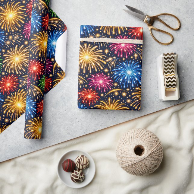 Brillantes Mitternachtsfeuerwerk Muster Geschenkpapier (Kunsthandwerk)