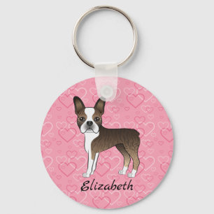 Brindle Boston Terrier Hund auf rosa Herzen und Na Schlüsselanhänger