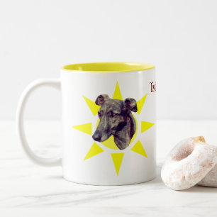 Brindle Greyhound Dog Face Personalisiert Zweifarbige Tasse
