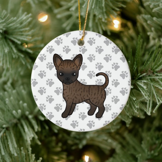 Brindle Smooth Coat Chihuahua Cartoon Dog & Paws Keramik Ornament (Baum)