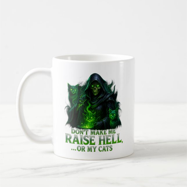 Bring mich nicht dazu, die Hölle zu entfesseln… Od Kaffeetasse (Links)
