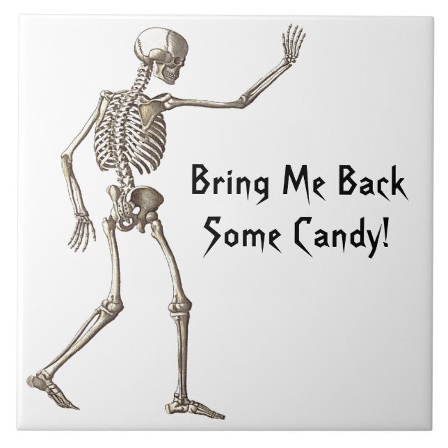 Bringen Sie mir ein paar Candy Skeleton Halloween  Fliese (Vorderseite)