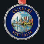 Brisbane Australia Retro Distressed Circle Ornament Aus Metall<br><div class="desc">Brisbane Retro Vektor Reise Design. Brisbane,  die pulsierende Hauptstadt Queensland,  Australien,  ist eine Stadt,  die städtische Energie nahtlos mit entspanntem Charme verbindet. Am Ufer des Flusses Brisbane gelegen,  besticht es durch ein subtropisches Klima,  atemberaubende Naturschönheiten und ein reichhaltiges kulturelles Angebot.</div>