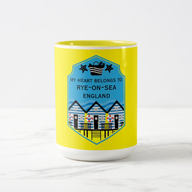 British Beach Hut Geschenke und Dekoration Zweifarbige Tasse (Mittel)