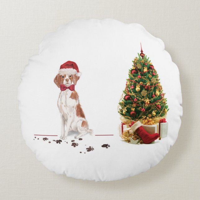 Brittany Funny Christmas Dog and Tree Rundes Kissen (Vorderseite)