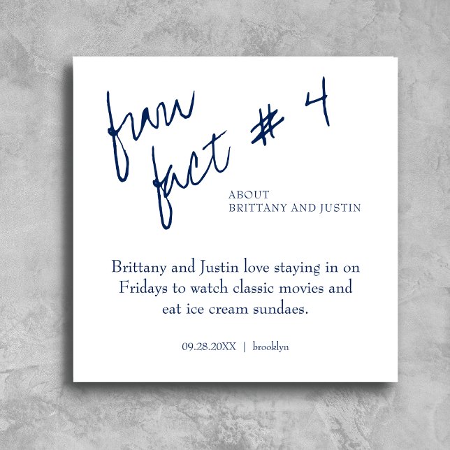 Brittany Simple Navy Blue Fun Fakt #4 Hochzeit Serviette (Von Creator hochgeladen)