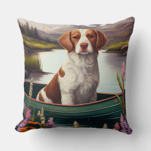 Brittany Spaniel auf einem Paddel: Ein landschaftl Kissen