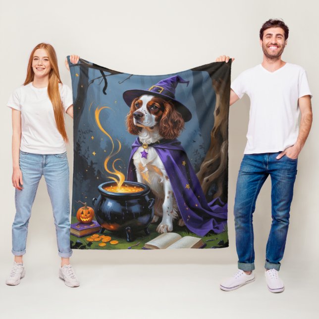 Brittany Spaniel Dog Whimsical Halloween Malerei Fleecedecke (Beispiel)