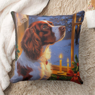 Brittany Spaniel mit Weihnachtsbeleuchtung Feierta Kissen