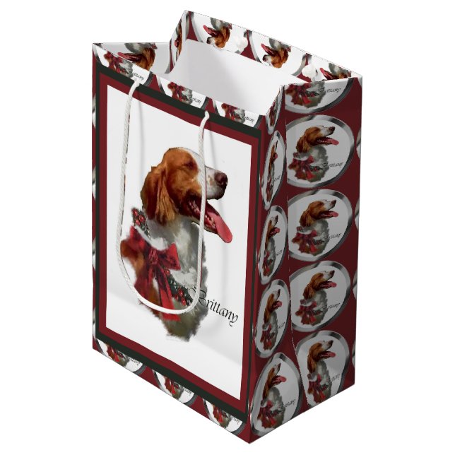 Brittany Spaniel Weihnachten Mittlere Geschenktüte (Vorderseite Schrägansicht)