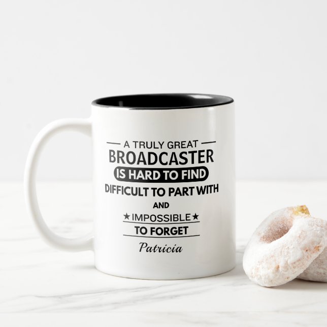 Broadcaster Appreciation Farewell Personalized Zweifarbige Tasse (Mit Donut)
