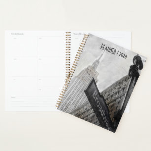 Broadway Eckschild New York City 2026 Planer 