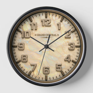 Bronze- mit Opal-Kombination Nachbildung Uhr