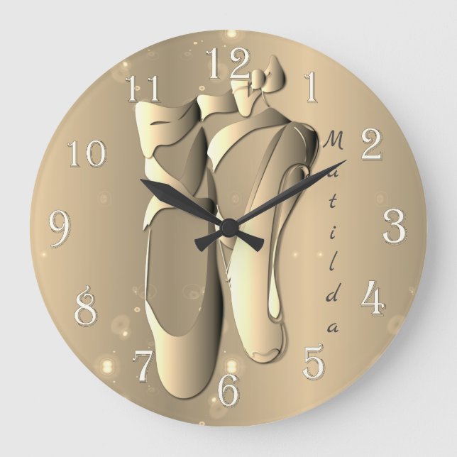Bronzy Ballet Toe Shoes mit Namen Große Wanduhr (Vorderseite)