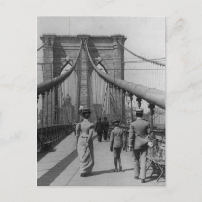 Brooklyn Bridge Crossing Postkarte (Vorderseite)
