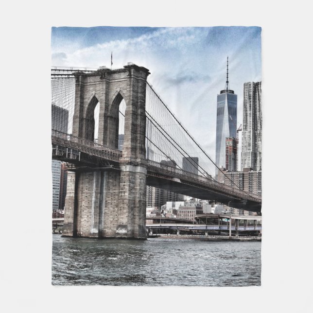 BROOKLYN BRIDGE DURING DAYTIME FLEECEDECKE (Vorderseite)
