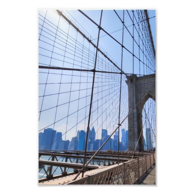 Brooklyn Bridge to Manhattan – New York City Photo Fotodruck (Vorne)