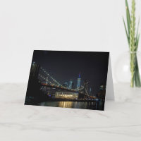 Brooklyn-Brücke und Freiheits-Turm nachts