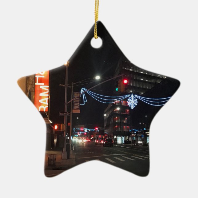 Brooklyn, New York NYC Fotografy Holiday Lights Keramikornament (Vorne)