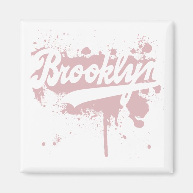 Brooklyn Painted Pink Magnet (Vorne)