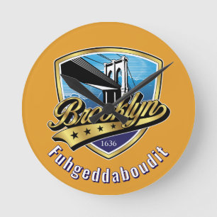 Brooklyn Shield and Swoosh Design Runde Wanduhr