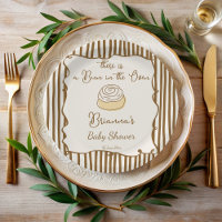 Brötchen im Ofen backende Babyparty mit Monogramm
