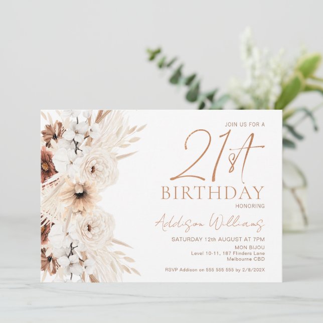 Brown Beige Boho Floral 21. Geburtstag Einladung (Stehend Vorderseite)