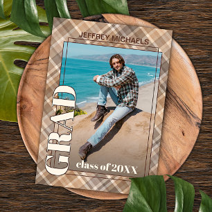 Brown Beige Tartan Karierter Abschluss Ankündigung