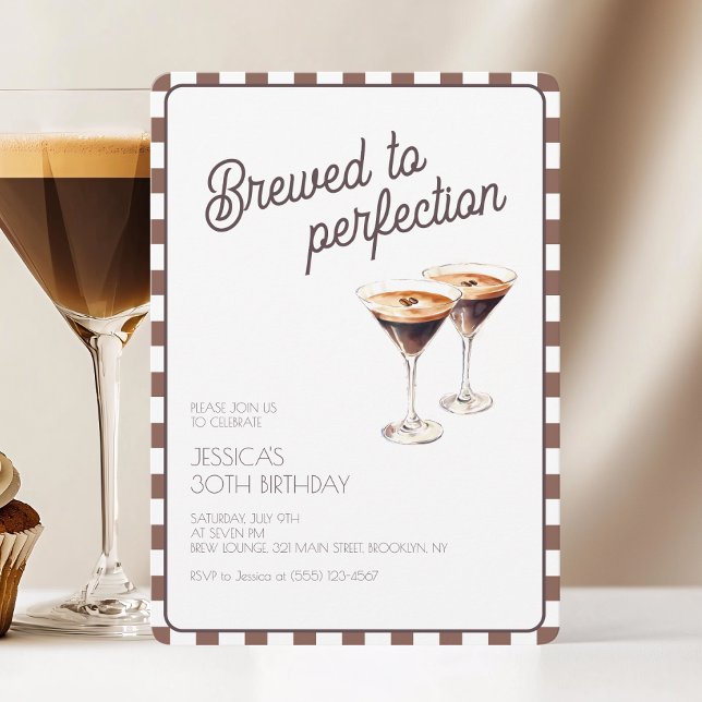 Brown Brewed Espresso Martini 30. Geburtstag Party Einladung (Brown Brewed Espresso Martini 30th Birthday Party Invitation)