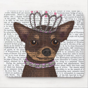 Brown-Chihuahua und -Tiara Mousepad