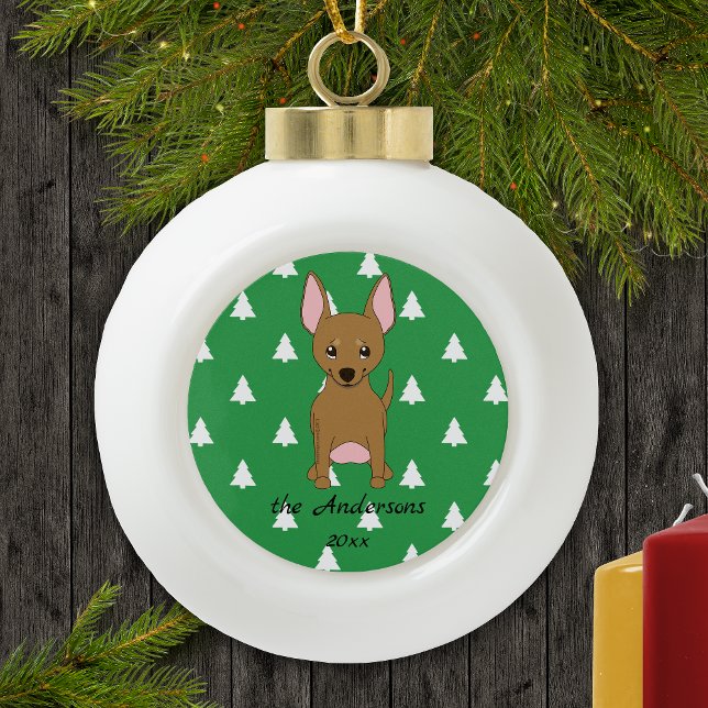 Brown Chihuahua White Christmas Trees Holiday Keramik Kugel-Ornament (Von Creator hochgeladen)