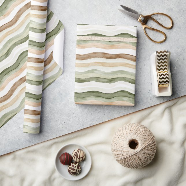 Brown Cream Green Stripes Geschenkpapier (Kunsthandwerk)