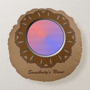 Brown Disk Ribbon von Kenneth Yoncich Rundes Kissen