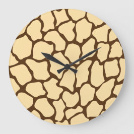 Brown Giraffe Pattern – Minimal Animal Print Große Wanduhr