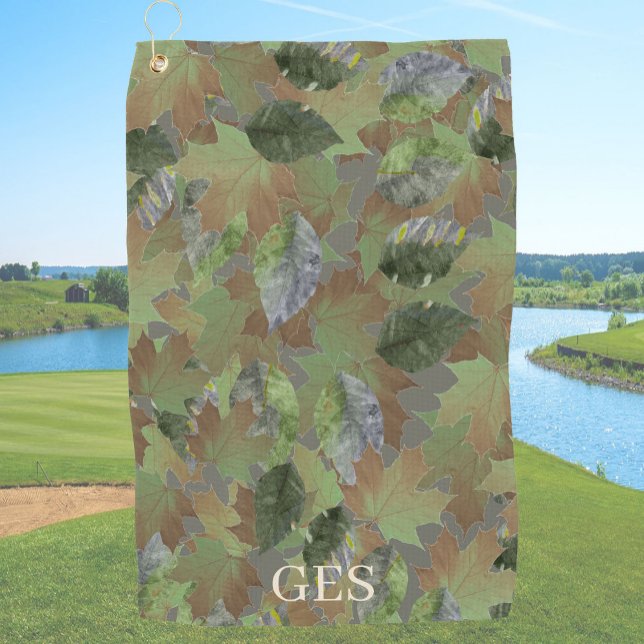Brown Grey Leaves Custom Monogram or Name Camo Golfhandtuch (Von Creator hochgeladen)