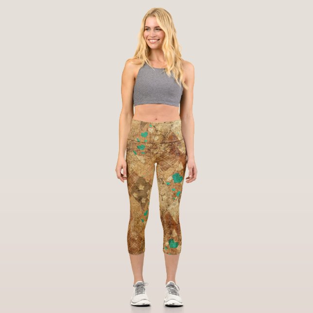 Brown Grunge Quilt Stars Herz Capri Leggings (Vorderseite)
