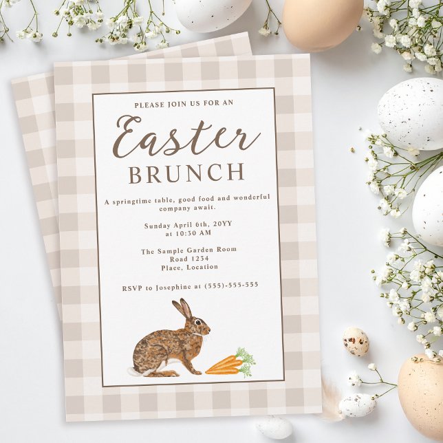 Brown Hare Beige Gingham Rustic Easter Brunch Einladung (Von Creator hochgeladen)