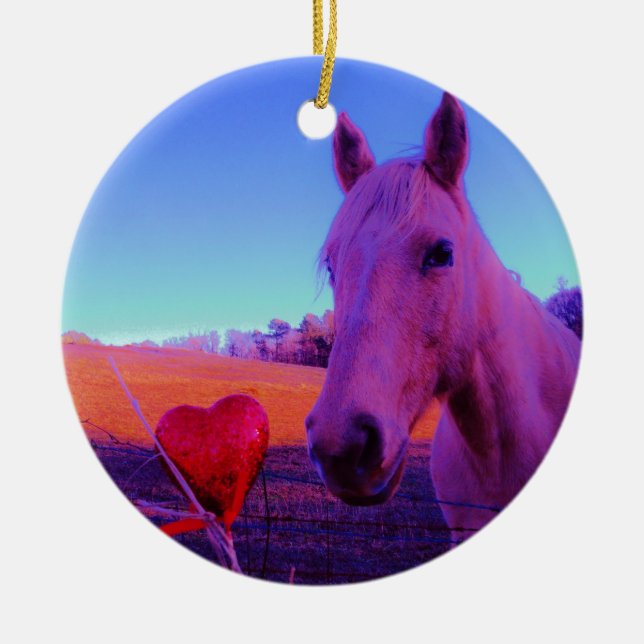 Brown Horse and Red Heart Keramikornament (Vorne)