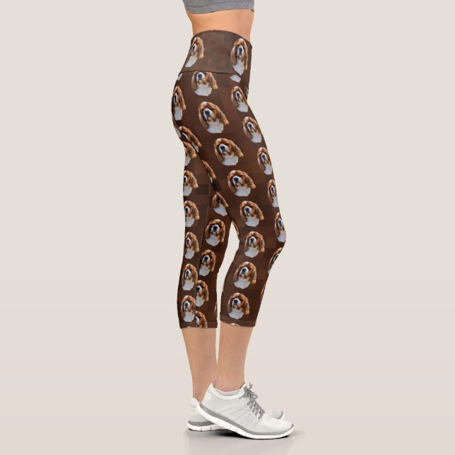 Brown King Charles Cavalier Spaniel, Capri Leggings (Rechts)