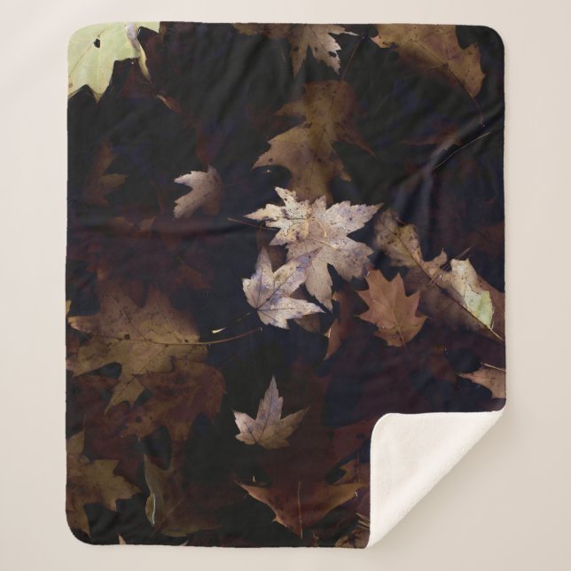 BROWN MAPLE LEAVES SHERPADECKE (Vorderseite)