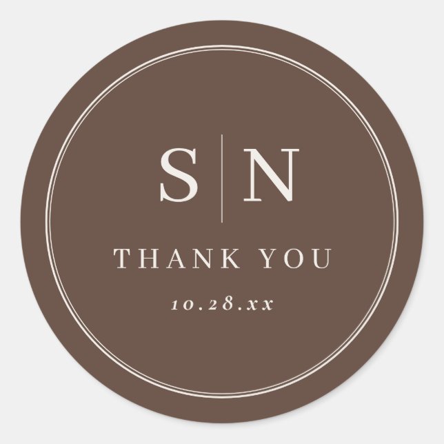 Brown Minimal and Chic | Wedding Initial Runder Aufkleber (Vorderseite)