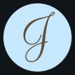 Brown Monogram J on Light Blue Favor Label Runder Aufkleber<br><div class="desc">Monogram-Geschenke haben eine große Auswahl an individuell anpassbaren USPS-Briefmarke, Umschlag Aufkleber-Aufkleber, Grußkarten, Hemden, Hüte, Buttons, Magnete und vieles mehr. Diese Monogramme eignen sich hervorragend für die Versendung von Einladungen zu Hochzeiten, Party Einladungen zum Jahrestag, Graduierungsankündigungen und Geburtstagspartys, um nur einige zu nennen.</div>