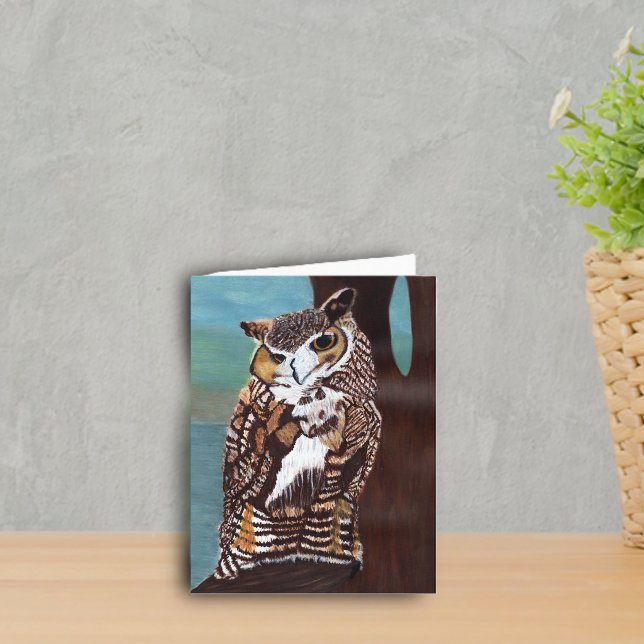 Brown Owl Note Card Karte (Brown owl golden eyes sitting in tree sky water background on notecard.)