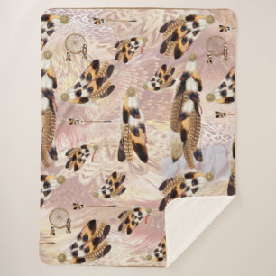 Brown Pelican oder Hawk Federn Sherpadecke