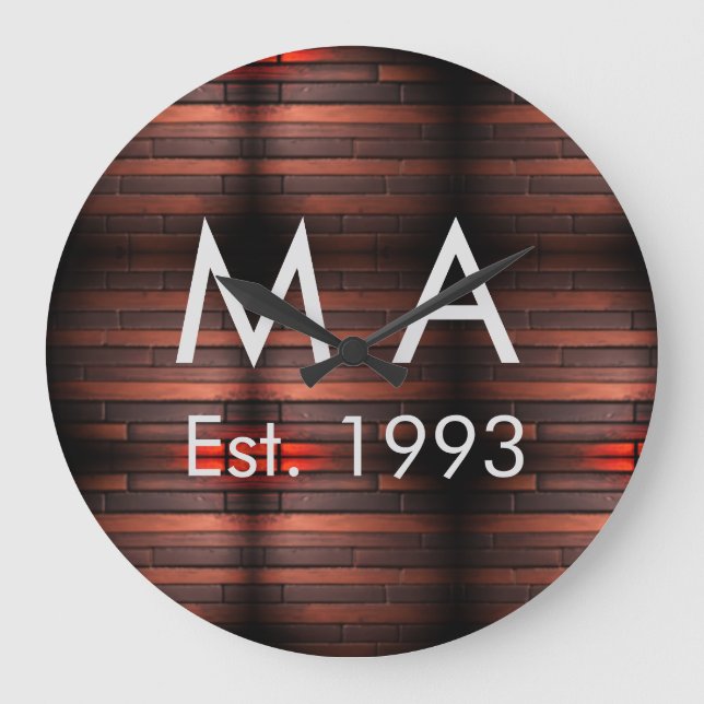Brown rustic brick stone add name letter year date große wanduhr (Vorderseite)